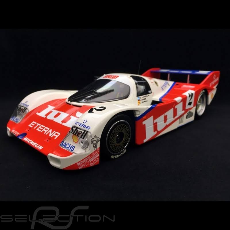 Diecast Model P527