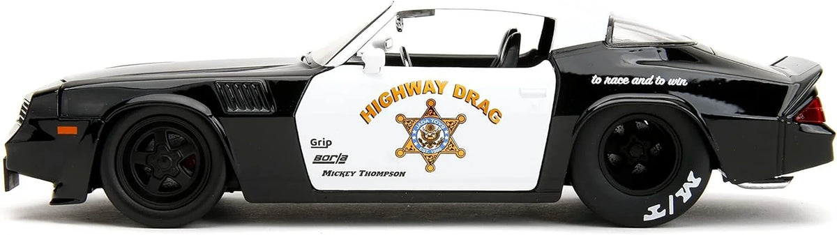 1/24 Diecast Model Car I6897