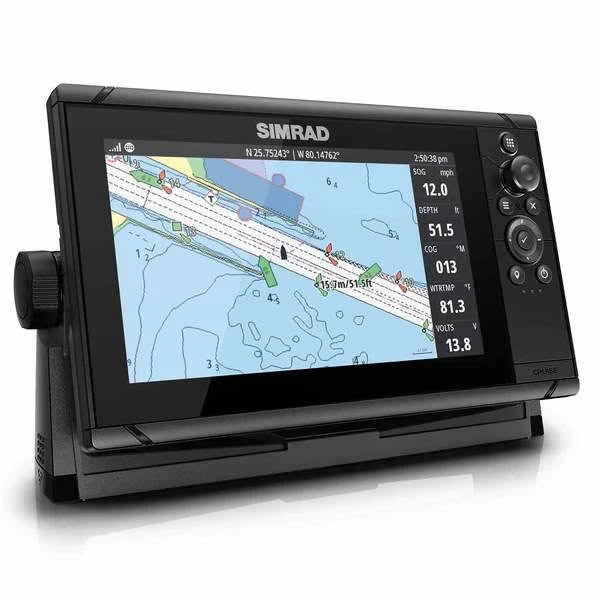 Cruise 7 US Coastal with 83/200 Transom Mount Transducer Z4986