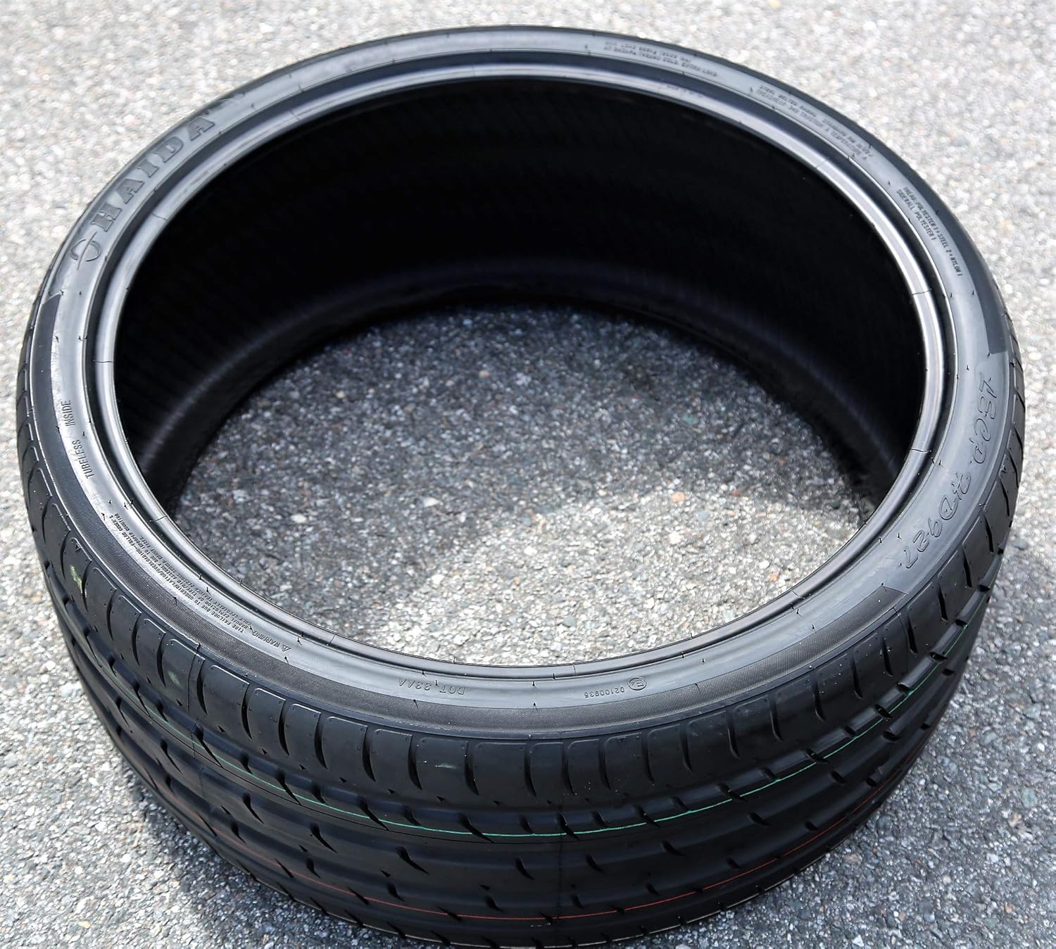 265/40R21 105W XL 4-Ply BSW Radial Tire U79902