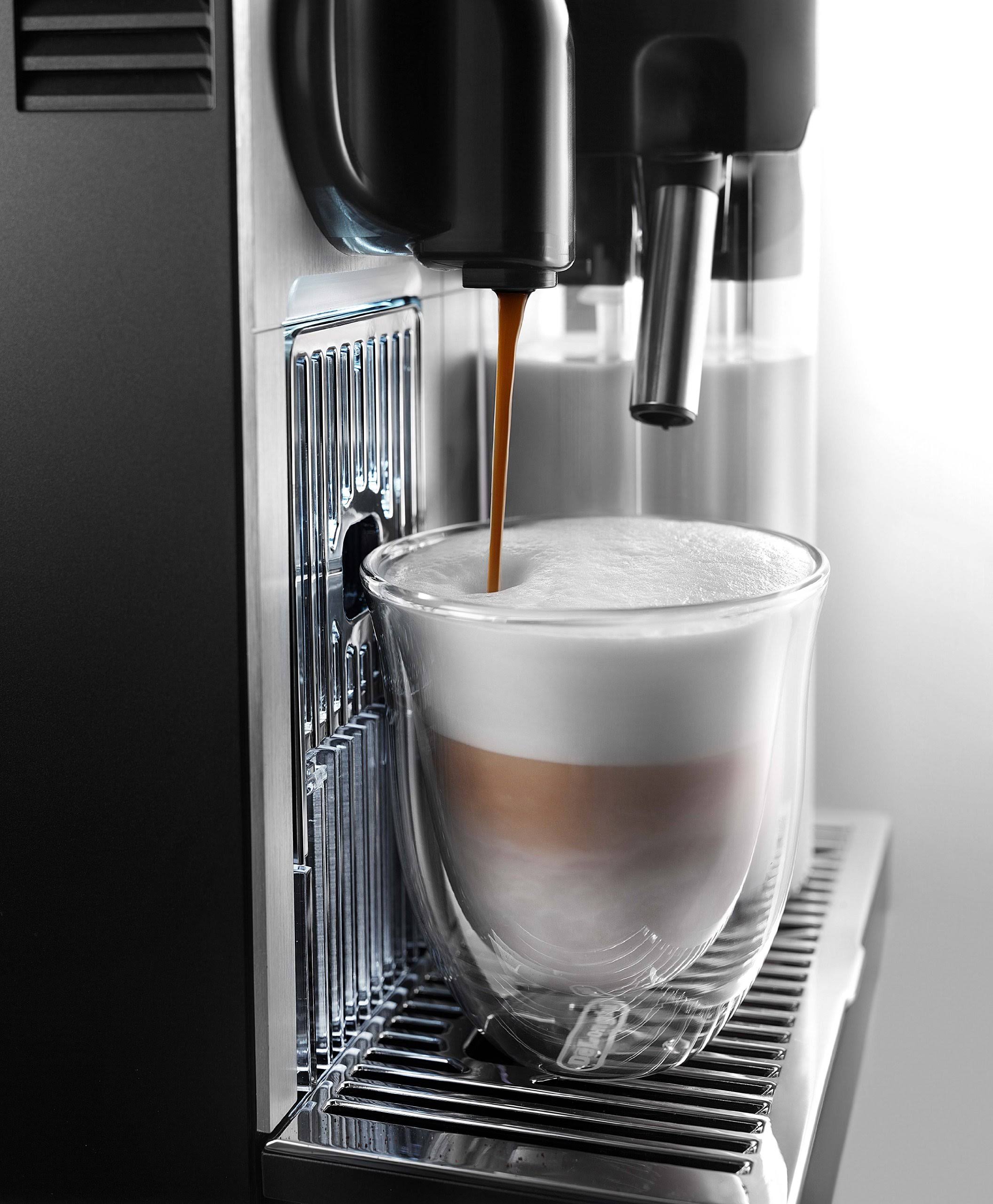 Nespresso Lattissima Pro Machine M374763