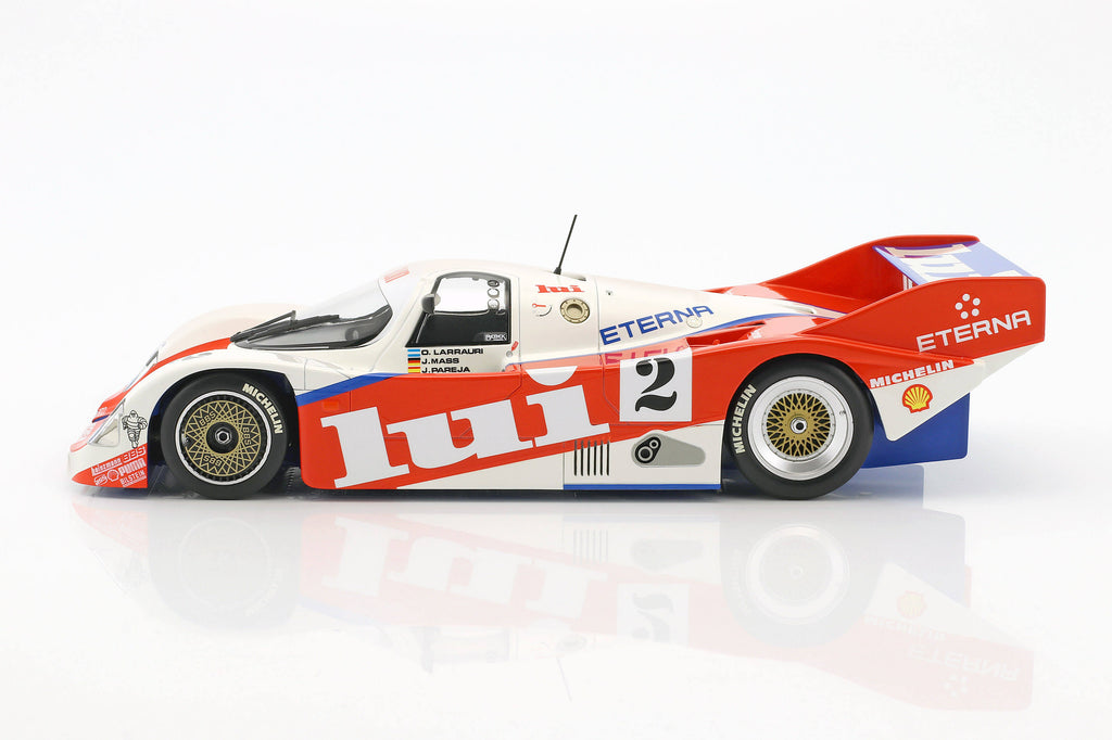 Diecast Model P527