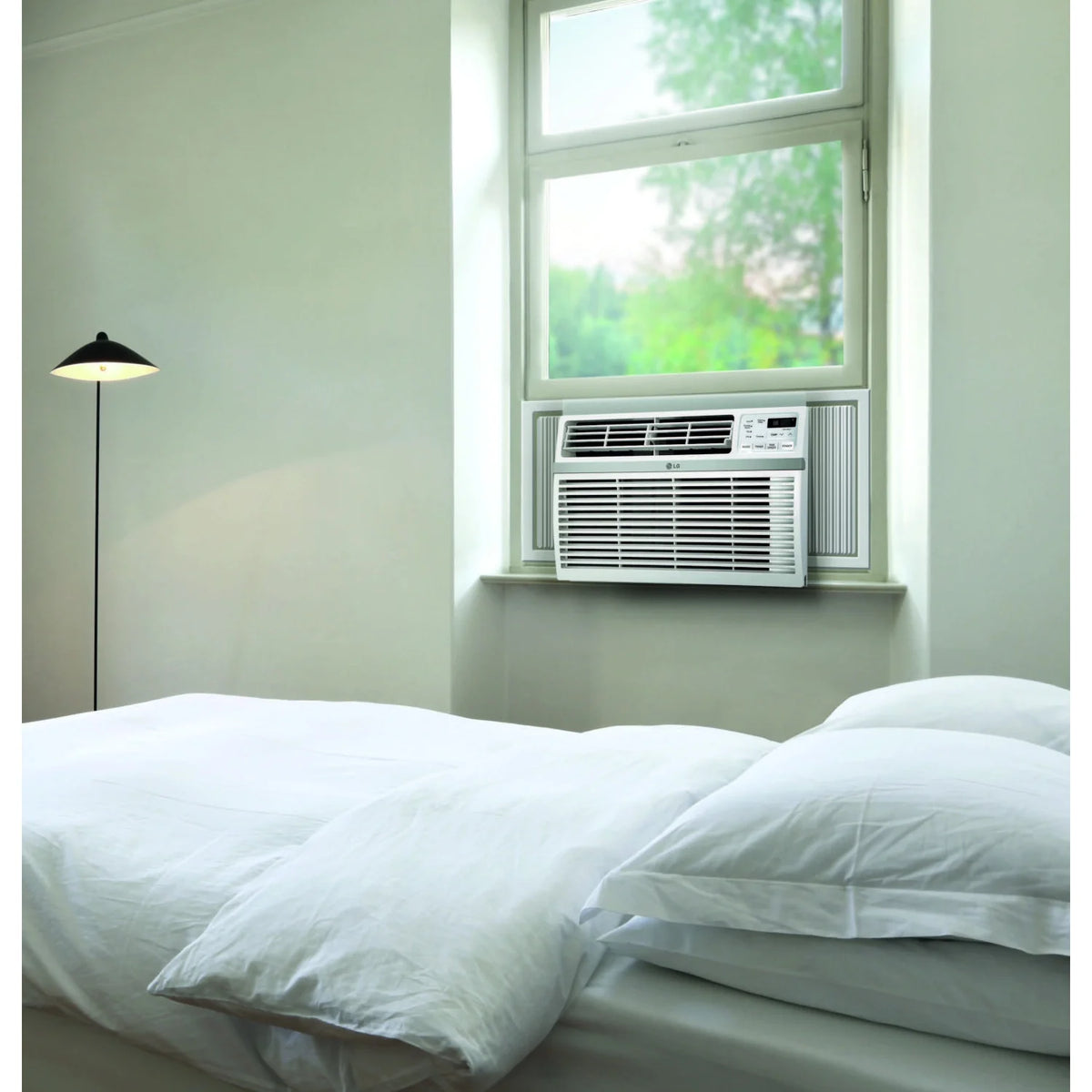 18,000 BTU Window Air Conditioner D26398