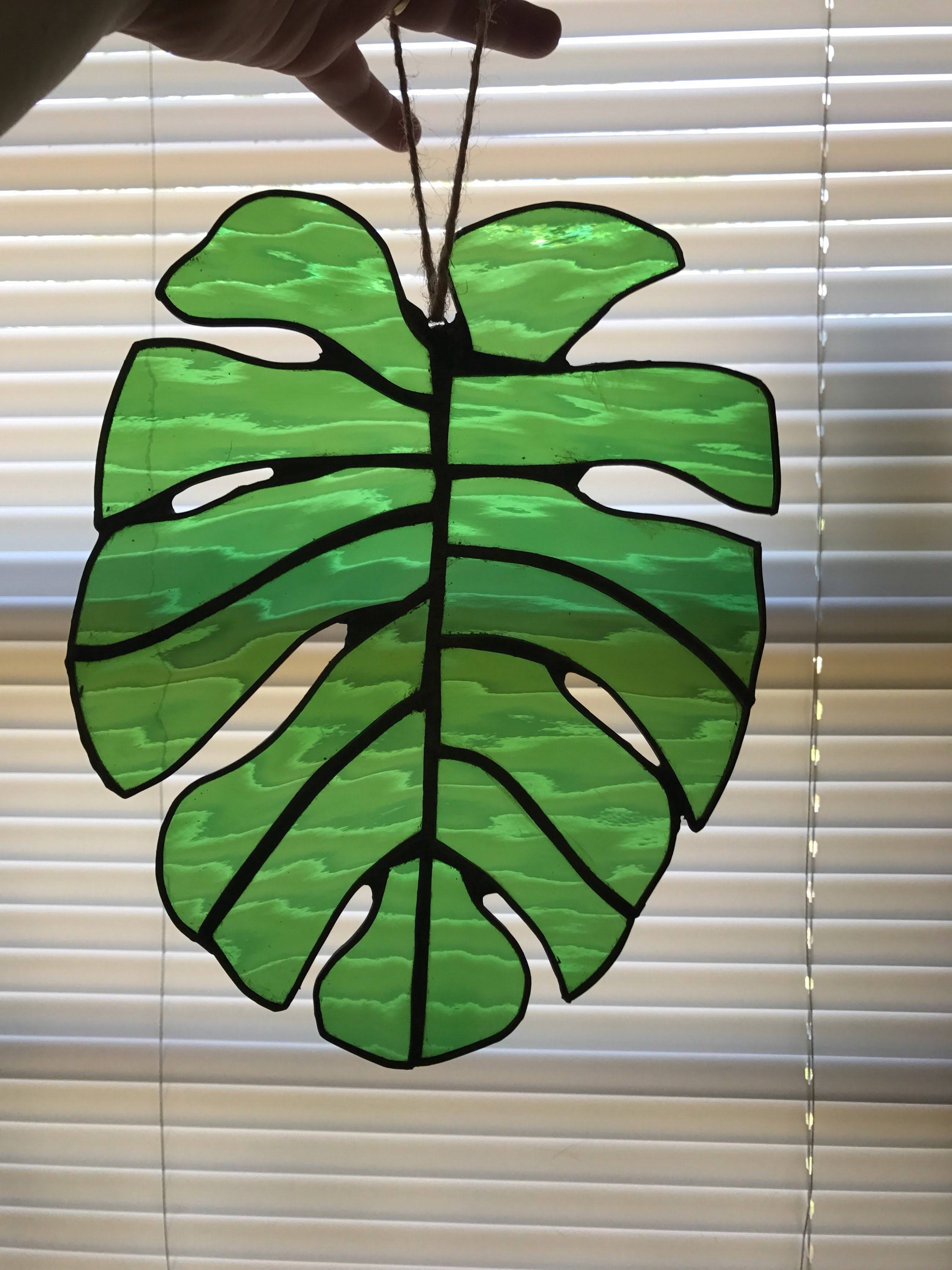 Stained Glass Monstera Leaf F795
