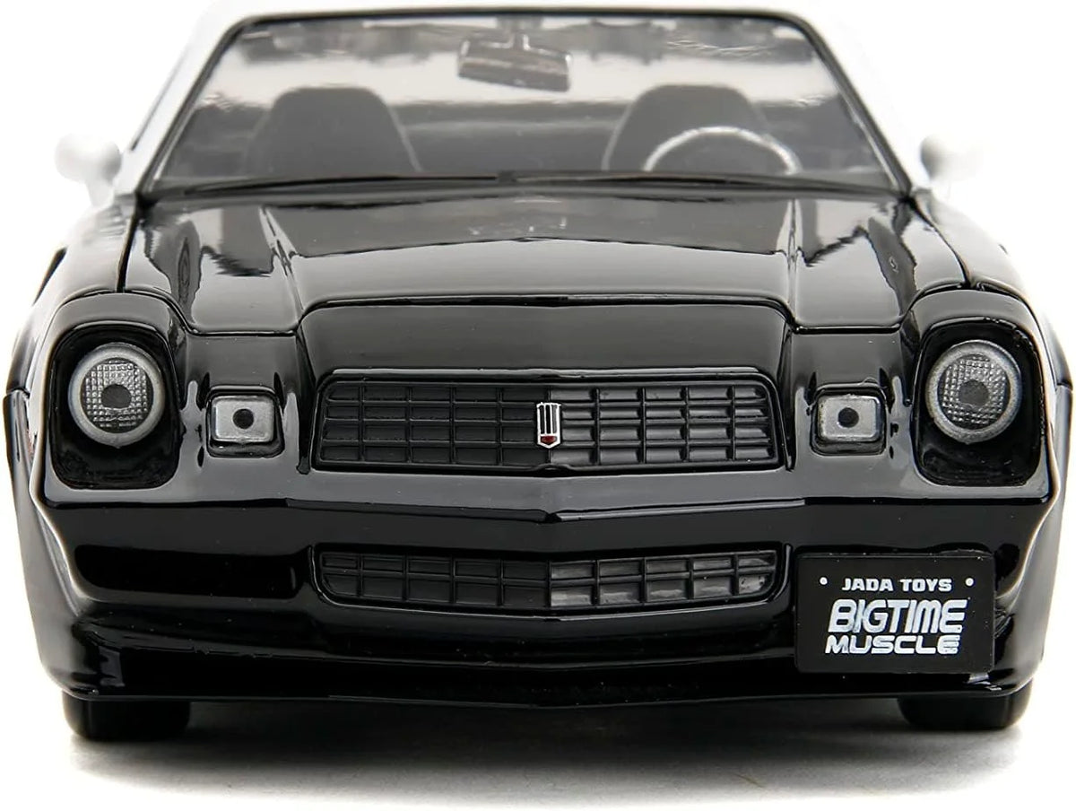 1/24 Diecast Model Car I6897