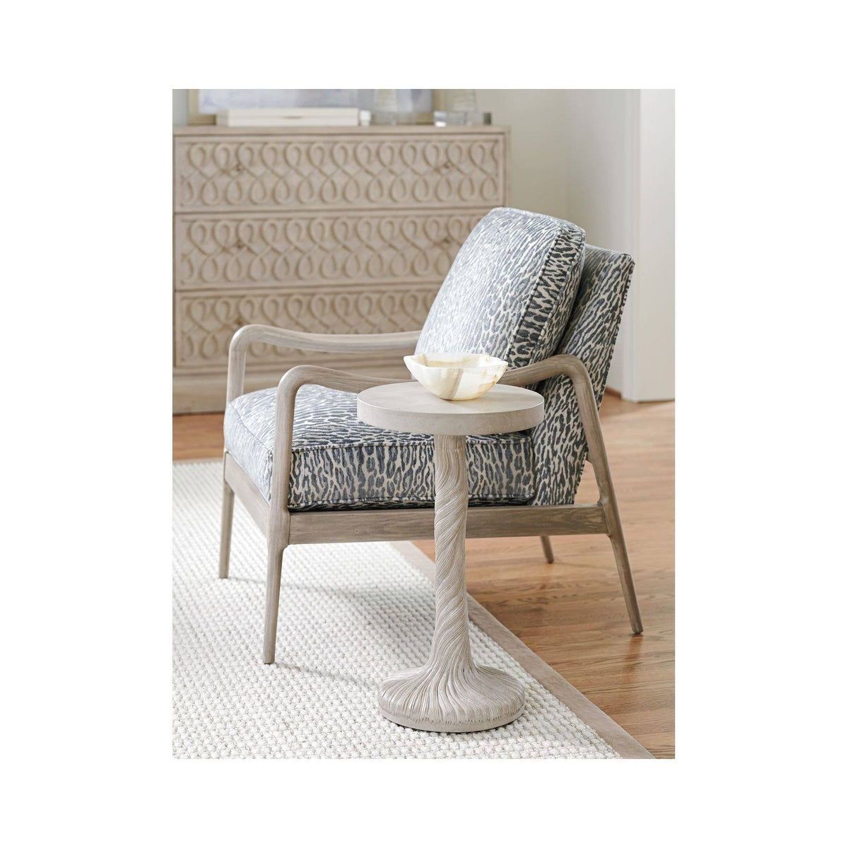 Round Accent Table D51311