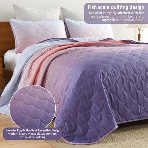 King Size Green Microfiber Quilt with 2 Pillow Shams I123988