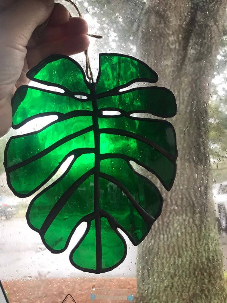 Stained Glass Monstera Leaf F795
