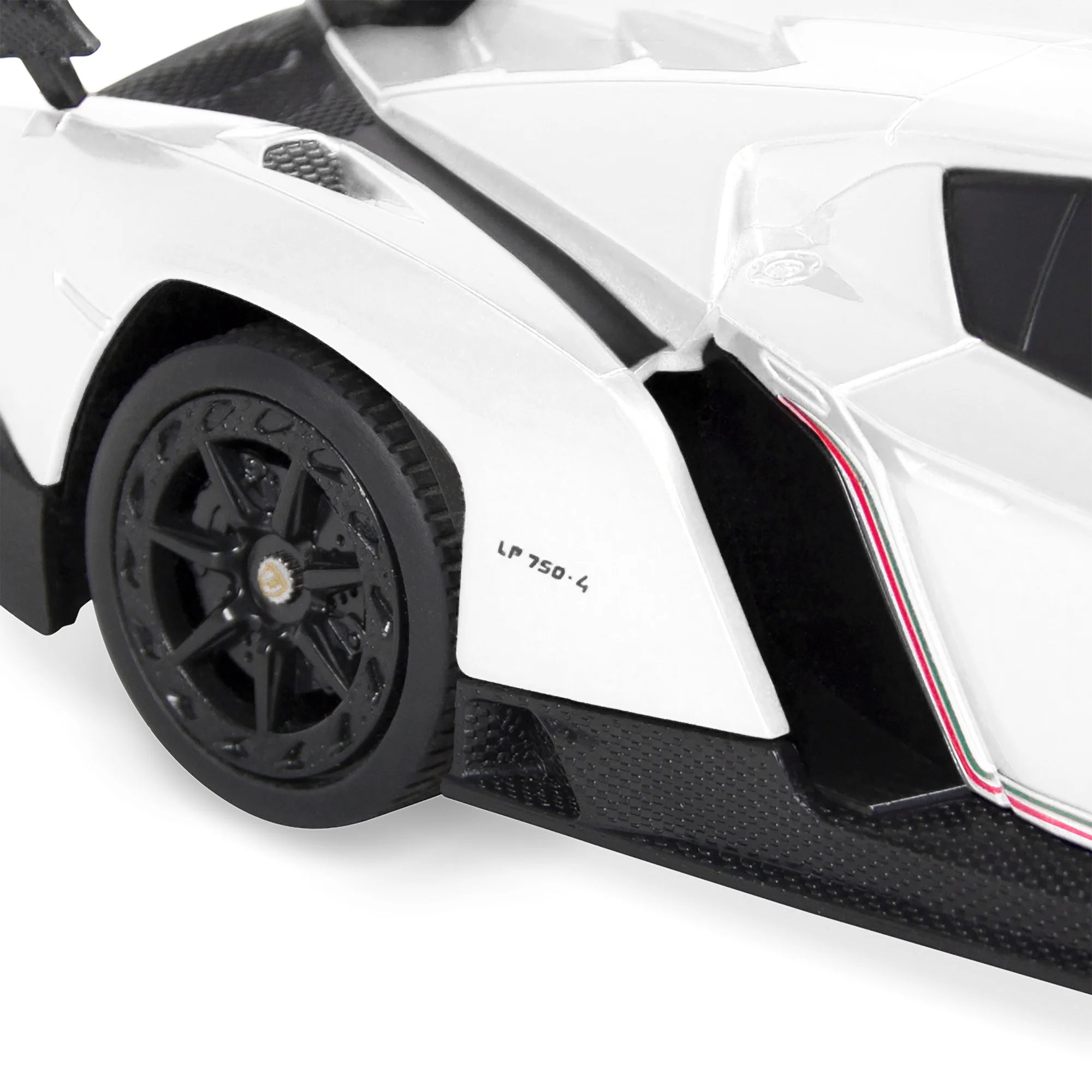 White RC Lamborghini Veneno Sport Racing Car with 2.4GHz Remote Control Z97575