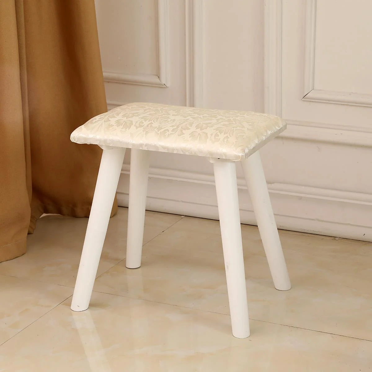 White Round Makeup Vanity Table with Lighted Mirror and Cushioned Stool D228