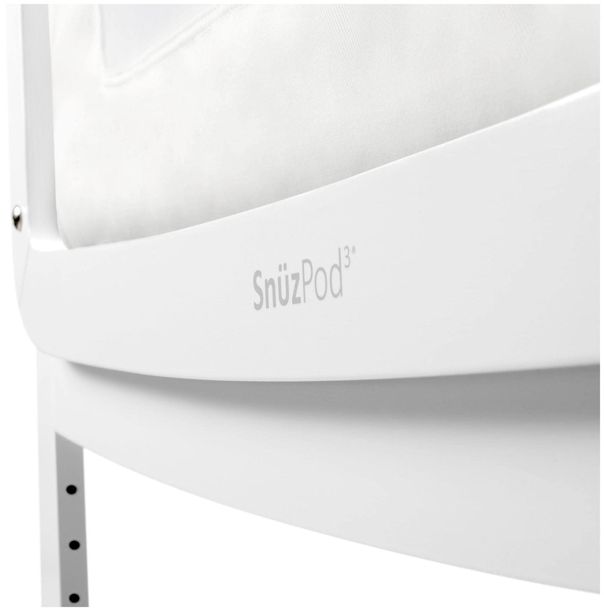 White Bedside Crib Q96918
