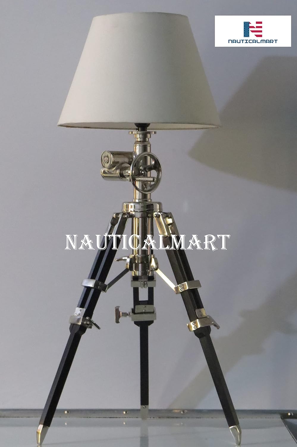 Tripod Table Lamp F30274